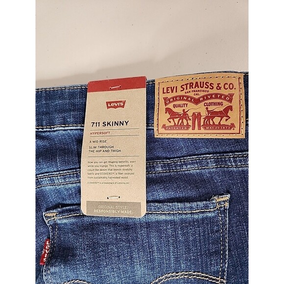 New Levi's Women's Marine Overboar 711 Skinny Jeans (188810293) Size 16M-NWT - Picture 11 of 11